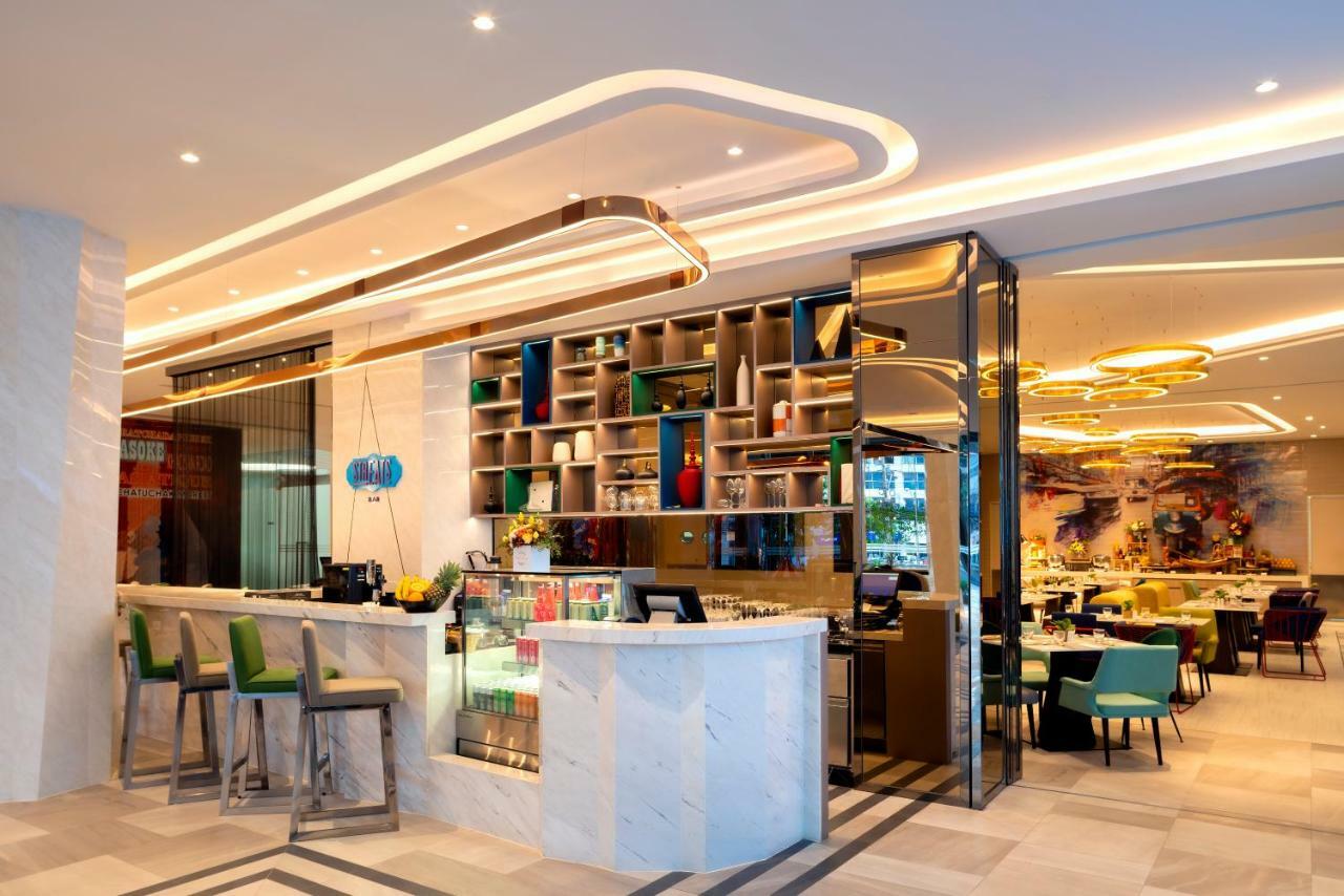 Ibis Styles Bangkok Ratchada Hotel Exterior foto